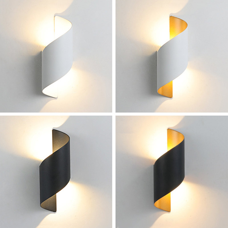 Lampada da Parete a LED a Spir - Interior Design Elements recensione e prezzo