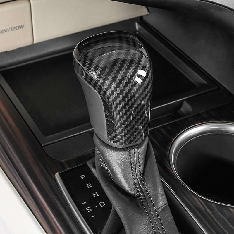 Interni auto per Toyota Camry  - Interior Design Intern recensione e prezzo